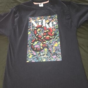 Nike T-Shirt Mens Small Black Max 90 Trek Division LA USA Y2K Red Snake Graphic